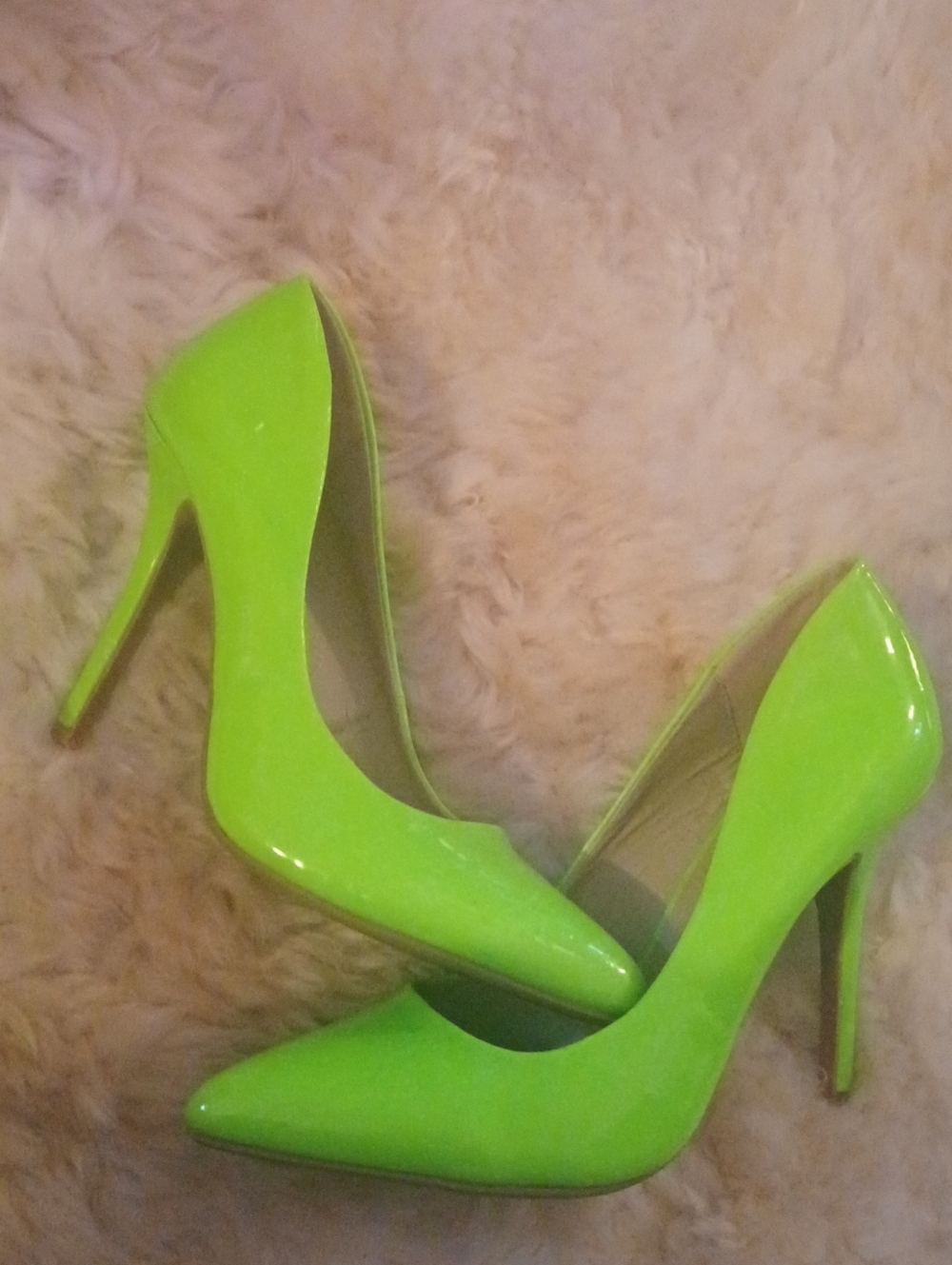 ANNE MICHELLE Neon LIME Green Patent Pointed Toe Stiletto Pumps sz.9